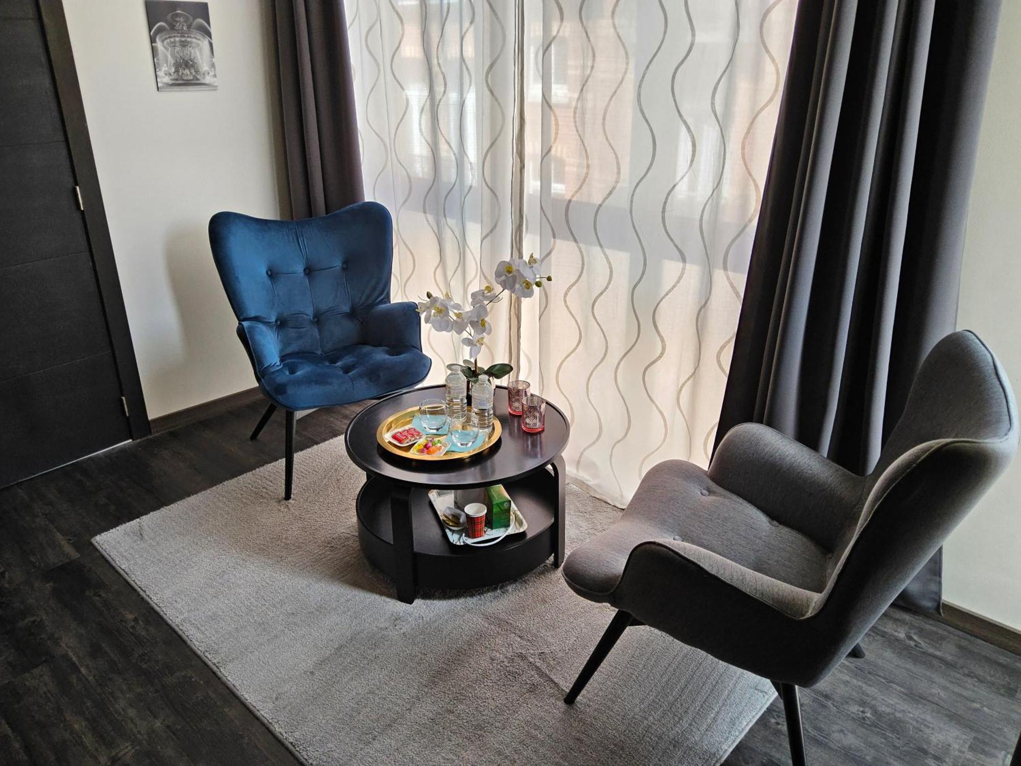 Chambre Deluxe Au 2Eme Etage, Chambre Double Au 4Eme Etage Not A Hotel Brussel Buitenkant foto